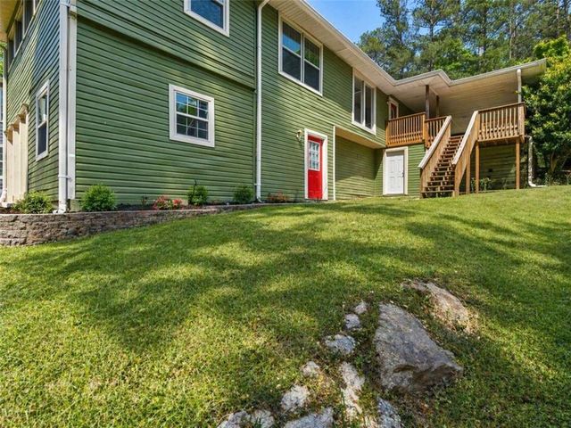 2298 East Lake Drive NE, Conyers, GA 30012