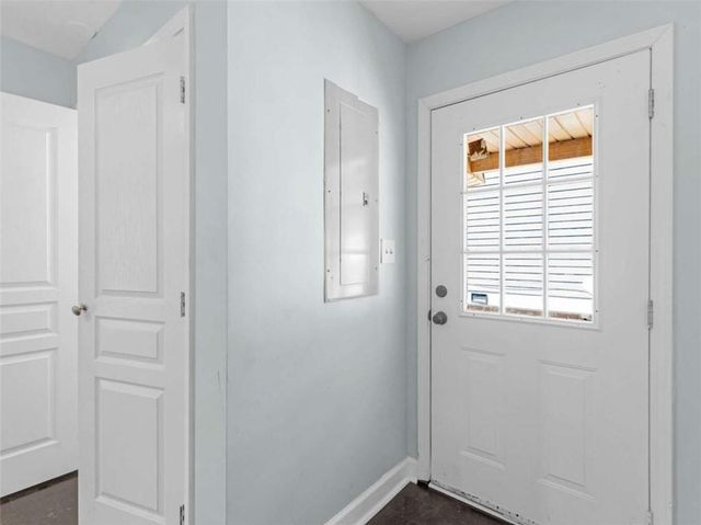 2298 East Lake Drive NE, Conyers, GA 30012