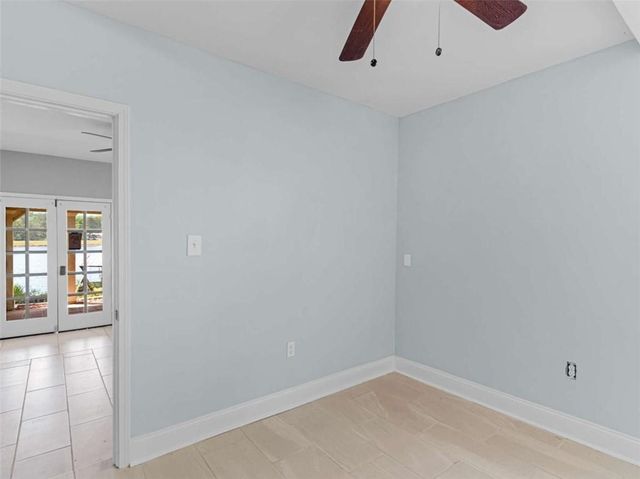 2298 East Lake Drive NE, Conyers, GA 30012