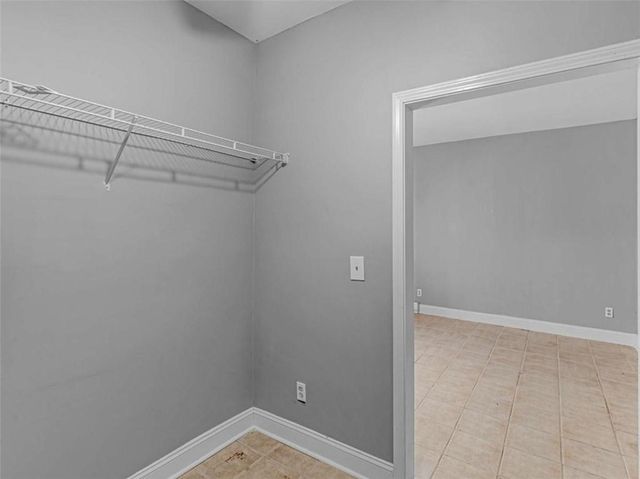 2298 East Lake Drive NE, Conyers, GA 30012