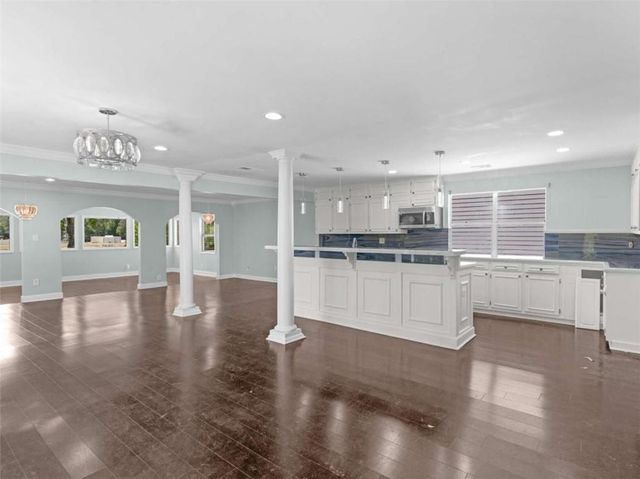 2298 East Lake Drive NE, Conyers, GA 30012