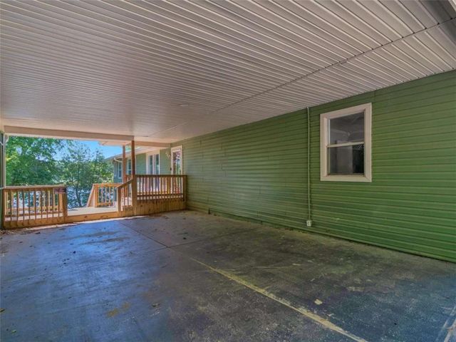 2298 East Lake Drive NE, Conyers, GA 30012