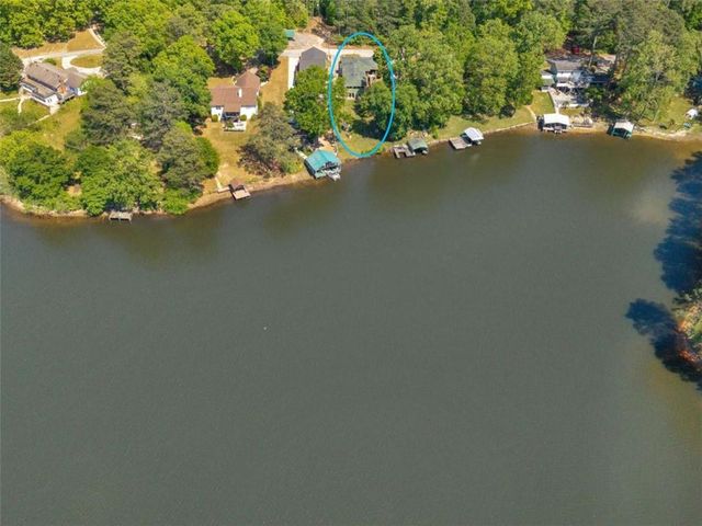 2298 East Lake Drive NE, Conyers, GA 30012