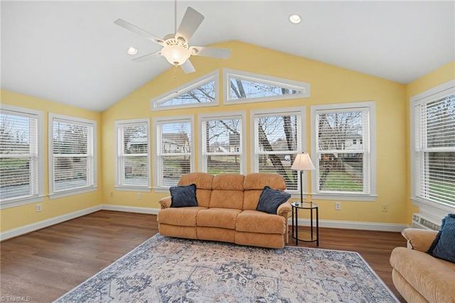 5585 Kane Drive, Pfafftown, NC 27040