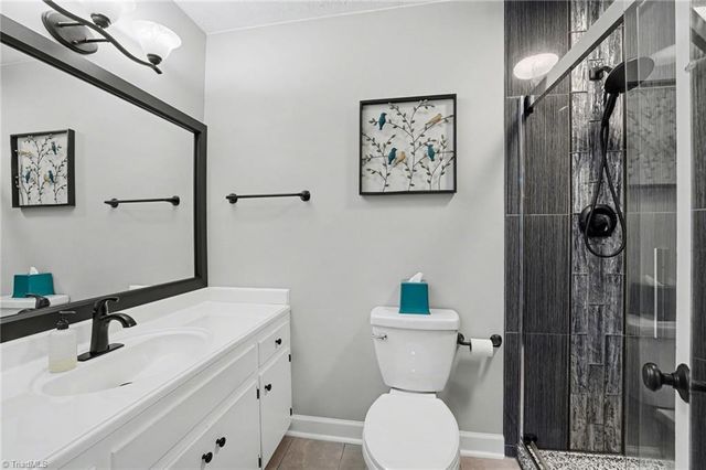 5585 Kane Drive, Pfafftown, NC 27040