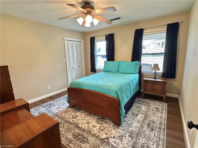 5585 Kane Drive, Pfafftown, NC 27040