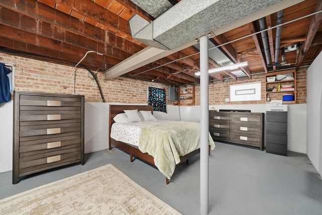 1822 N 18th Avenue, Melrose Park, IL 60160