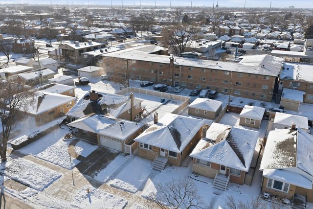 1822 N 18th Avenue, Melrose Park, IL 60160