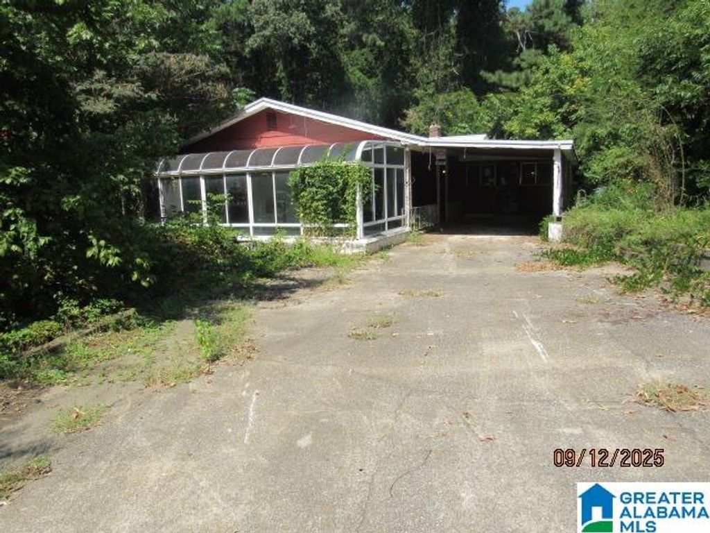 2606 CLAYTON STREET, Irondale, AL 35210