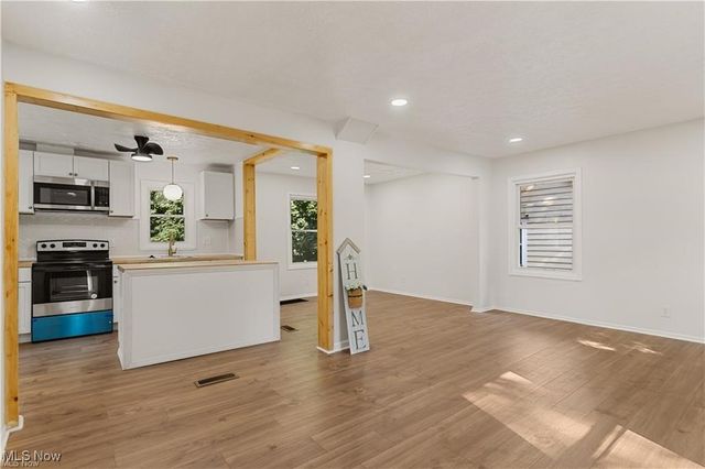 1126 Orlando Avenue, Akron, OH 44320