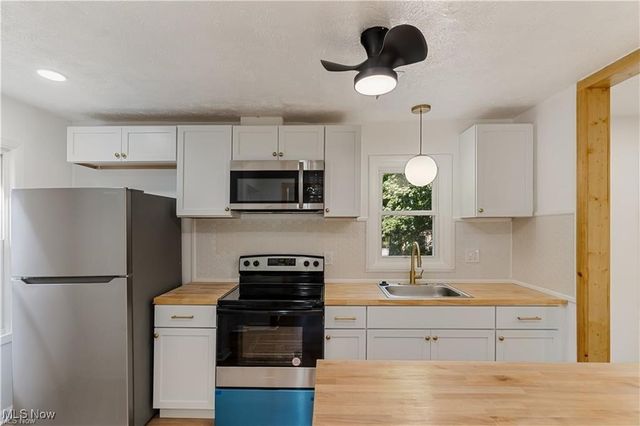 1126 Orlando Avenue, Akron, OH 44320