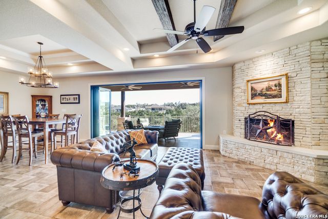 1425 Robusto, New Braunfels, TX 78132