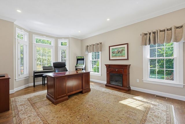 23 High Ridge Circle, Franklin, MA 02038