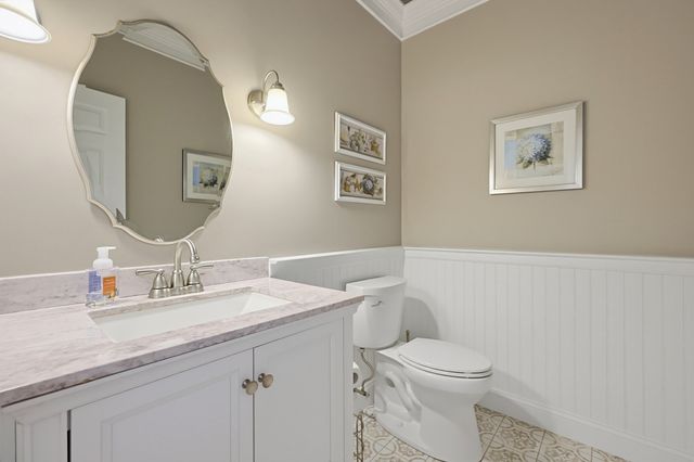 23 High Ridge Circle, Franklin, MA 02038