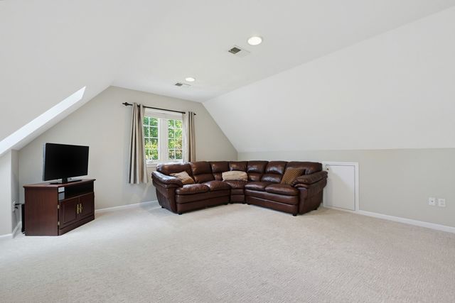 23 High Ridge Circle, Franklin, MA 02038