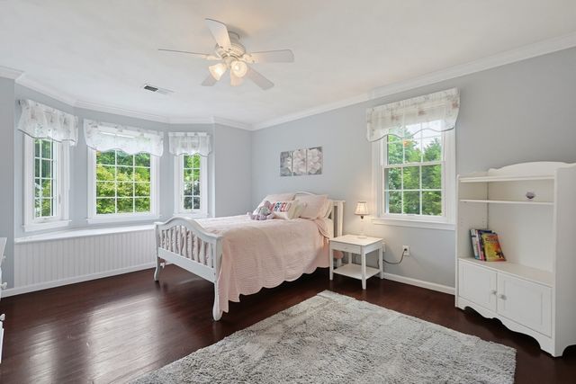 23 High Ridge Circle, Franklin, MA 02038