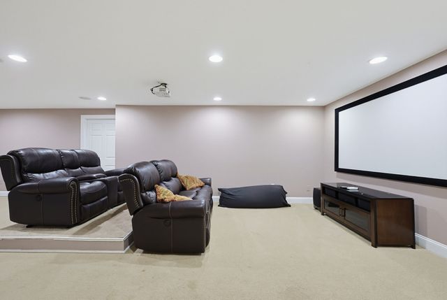 23 High Ridge Circle, Franklin, MA 02038