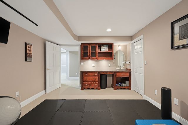 23 High Ridge Circle, Franklin, MA 02038