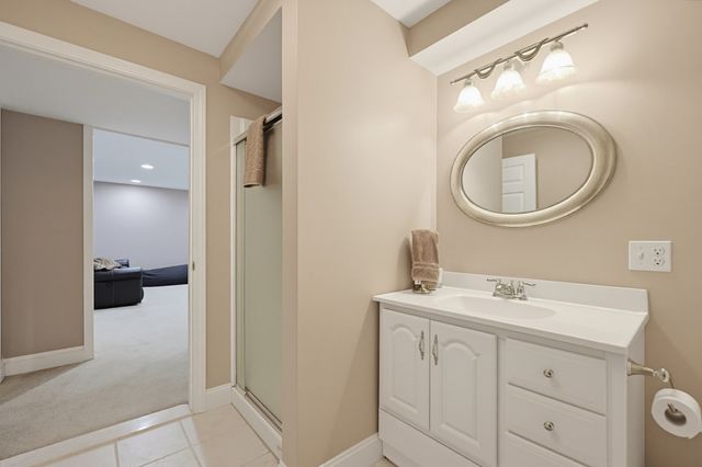 23 High Ridge Circle, Franklin, MA 02038
