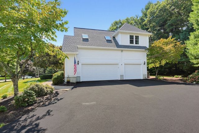 23 High Ridge Circle, Franklin, MA 02038