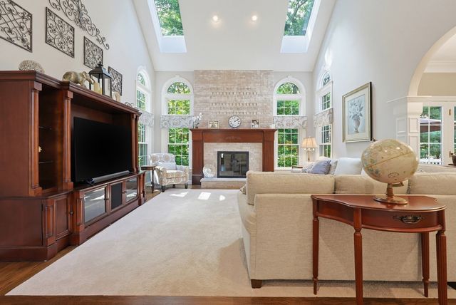 23 High Ridge Circle, Franklin, MA 02038