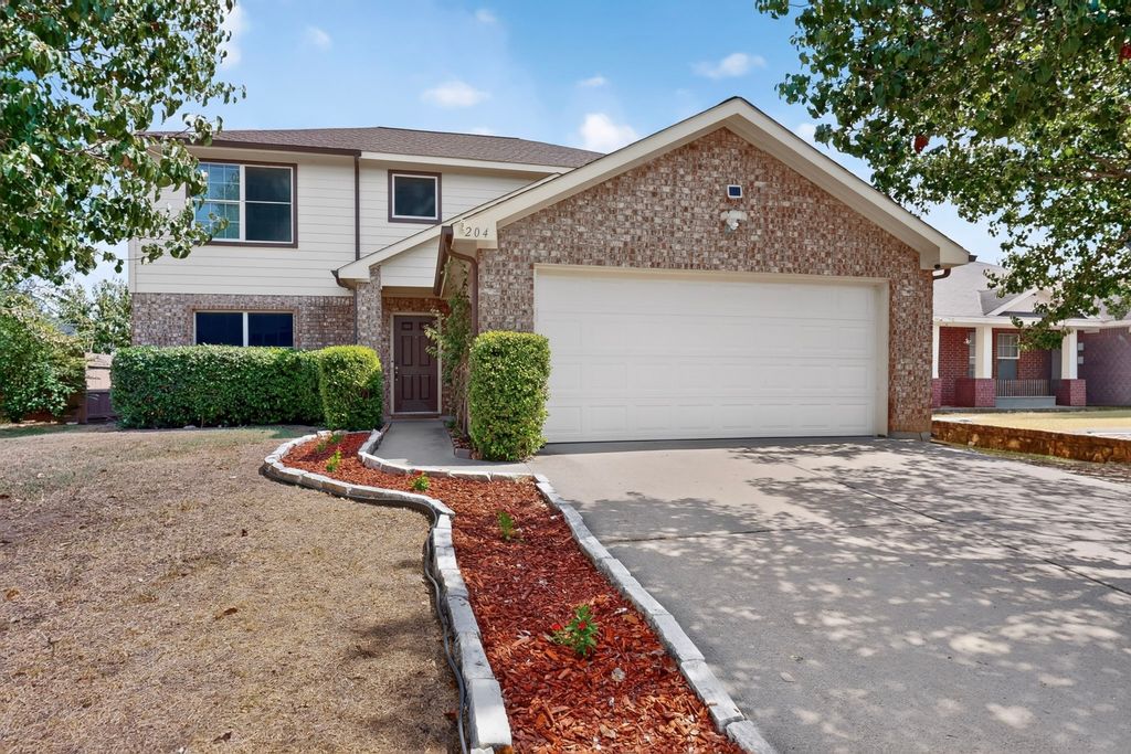 204 Centennial Place, Crowley, TX 76036 — exterior