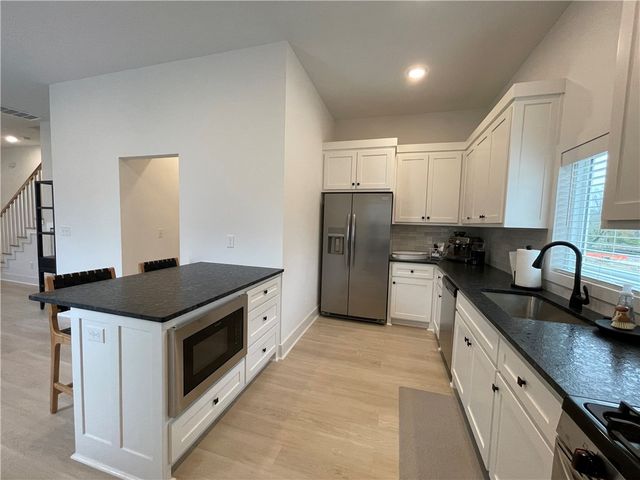 1406 S Duncan Avenue, Fayetteville, AR 72701
