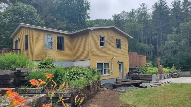 112 Chapel Hill Road, Norwich, VT 05055