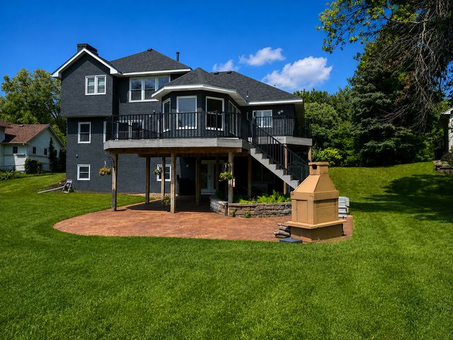 10575 52nd Avenue N, Plymouth, MN 55442