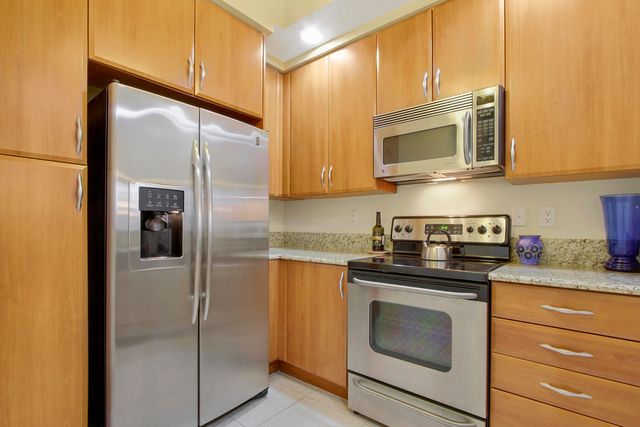 801 S Olive Avenue 829, West Palm Beach, FL 33401