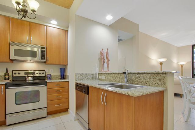 801 S Olive Avenue 829, West Palm Beach, FL 33401