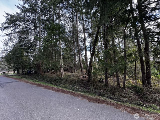 9810 Channel Drive NW, Olympia, WA 98502