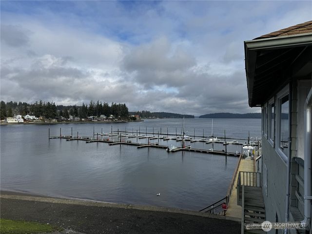 9810 Channel Drive NW, Olympia, WA 98502