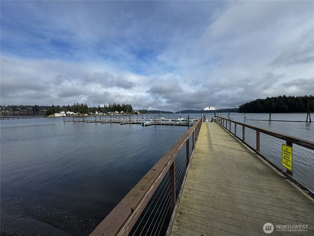 9810 Channel Drive NW, Olympia, WA 98502