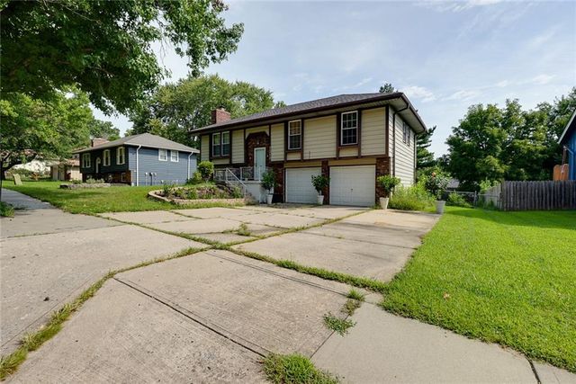 7312 NW 77th Terrace, Kansas City, MO 64152