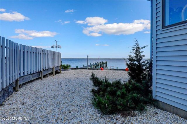 1207 Capstan Drive, Forked River, NJ 08731