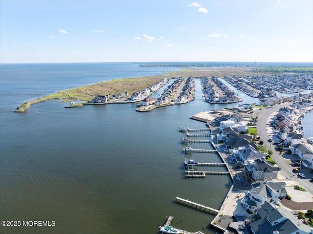 1207 Capstan Drive, Forked River, NJ 08731