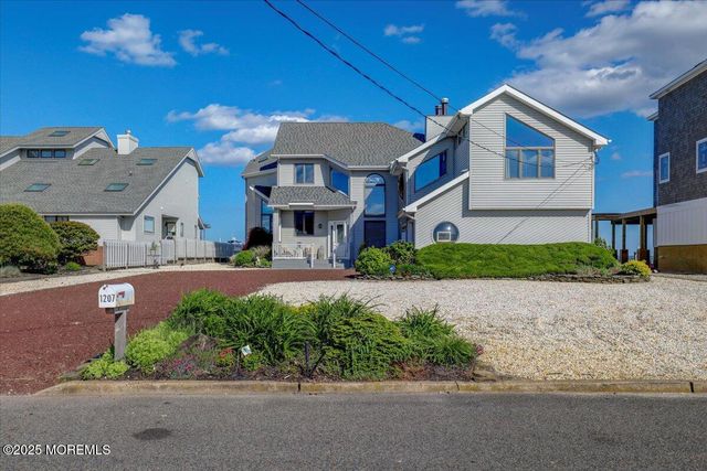 1207 Capstan Drive, Forked River, NJ 08731