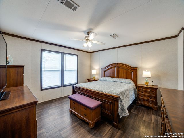825 Valley Vista Rd, Tarpley, TX 78883