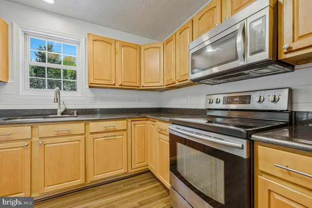 6740 SHOREHAM PL, La Plata, MD 20646
