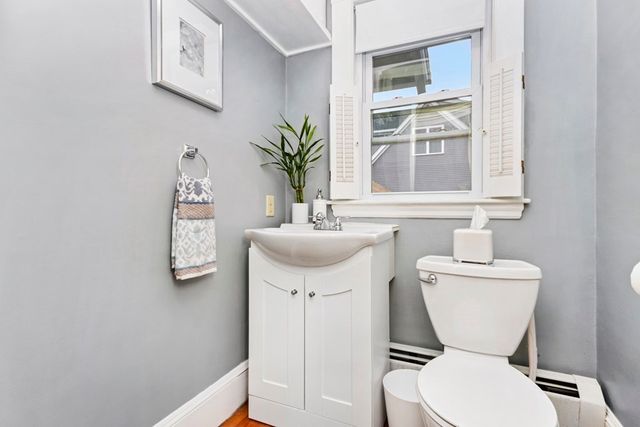 26 High St, Quincy, MA 02169