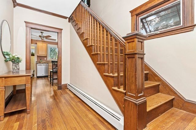 26 High St, Quincy, MA 02169