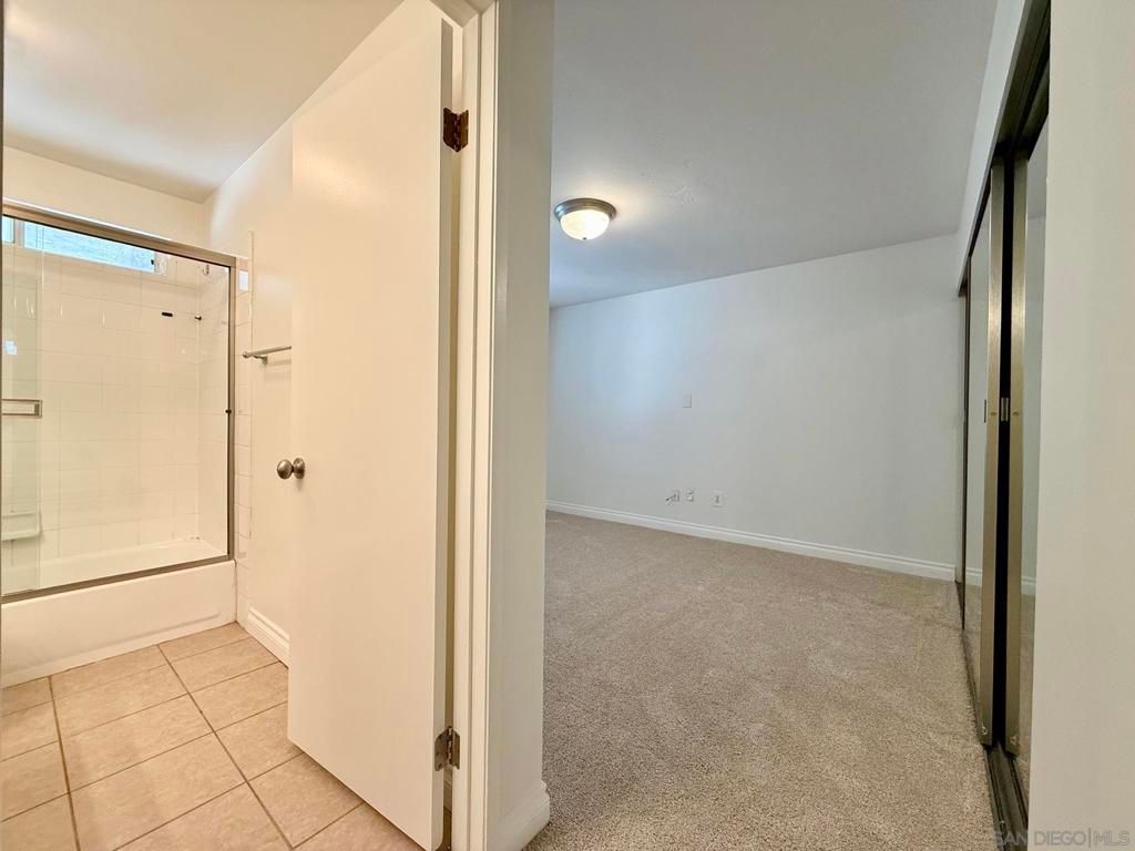Image 19 of property listing at 1756 Essex St 305, San Diego, CA 92103