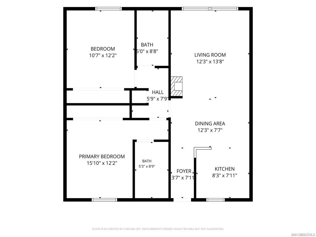 Image 2 of property listing at 1756 Essex St 305, San Diego, CA 92103