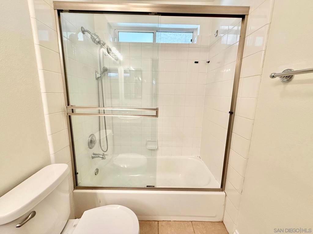 Image 25 of property listing at 1756 Essex St 305, San Diego, CA 92103