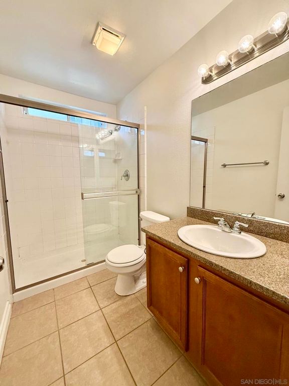 Image 32 of property listing at 1756 Essex St 305, San Diego, CA 92103