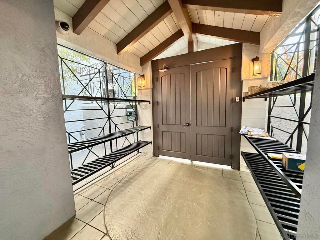 Image 39 of property listing at 1756 Essex St 305, San Diego, CA 92103