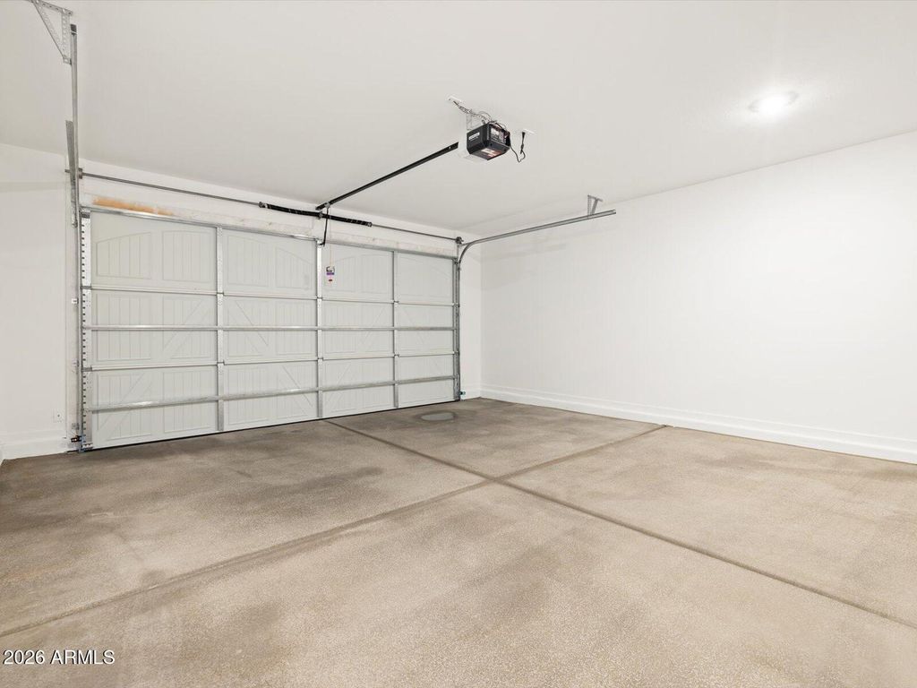 2572 E VINTAGE Drive, San Tan Valley, AZ 85143 — photo 5