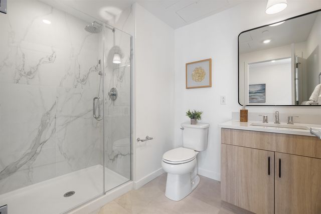 80 Constitution Ave Unit 221, Portsmouth, NH 03801