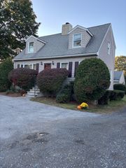 448 Essex St, Beverly, MA 01915
